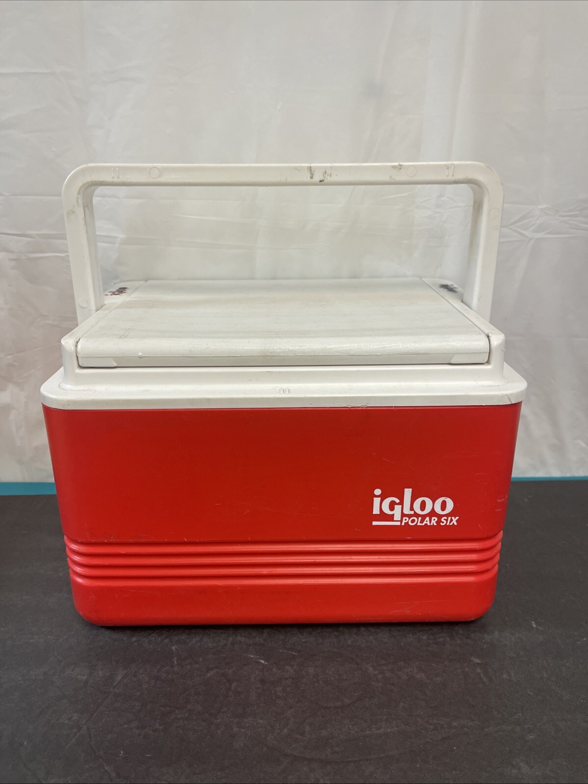 Vintage Igloo Legend 6 Red/ White Cooler Flip Top