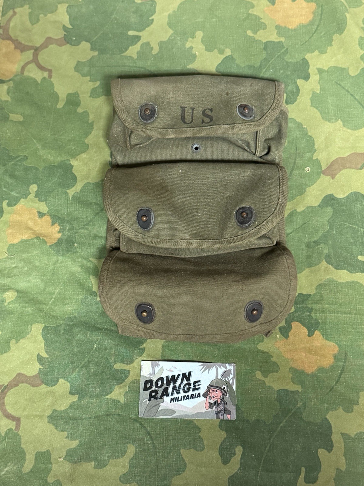 Korean War/Vietnam War U.S. 3 Celled Grenade Pouch 1951 Dated