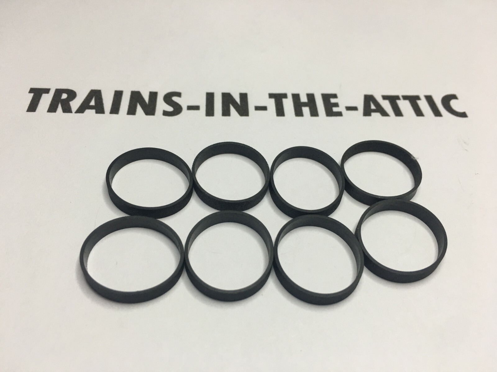 LIONEL TRACTION TIRES DIESEL  (8 EA) FIT ENGINES LISTED BELOW 600-0222-108