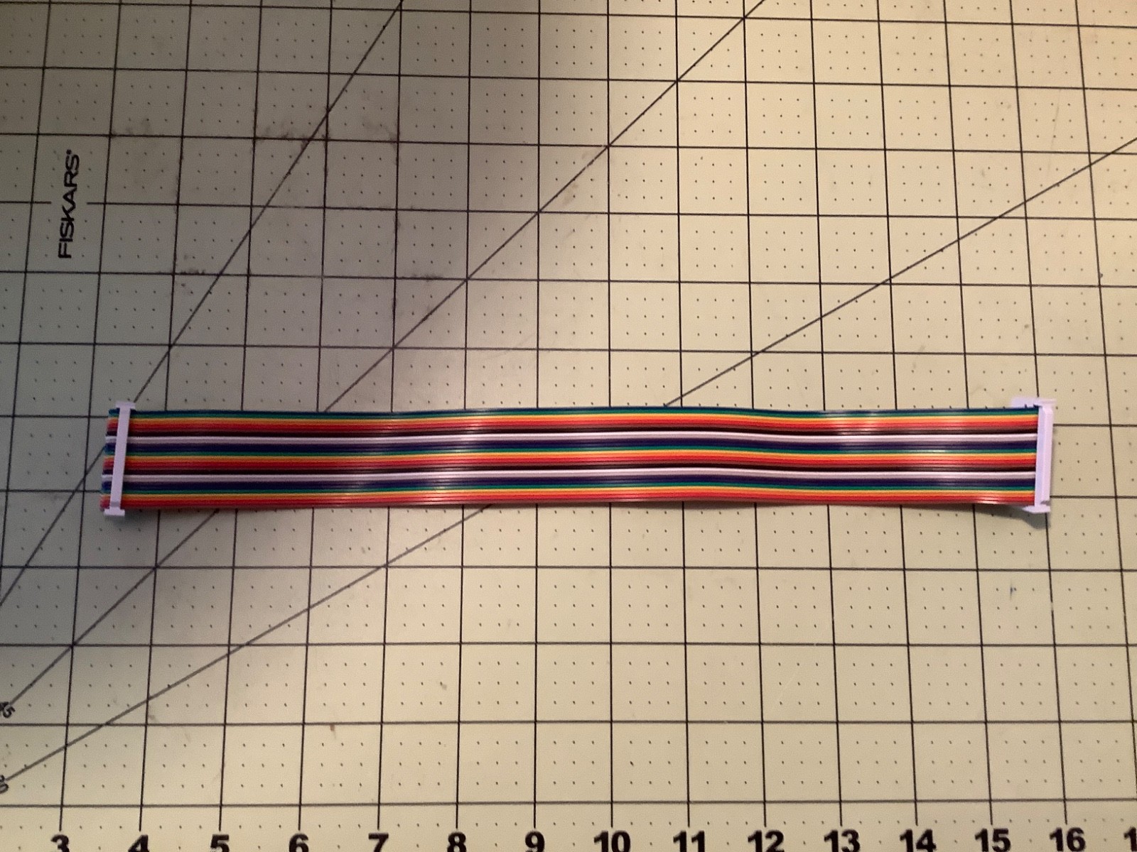 Vintage Apple IIe Computer Keyboard Ribbon Cable Rainbow White Ends FREE SHIP