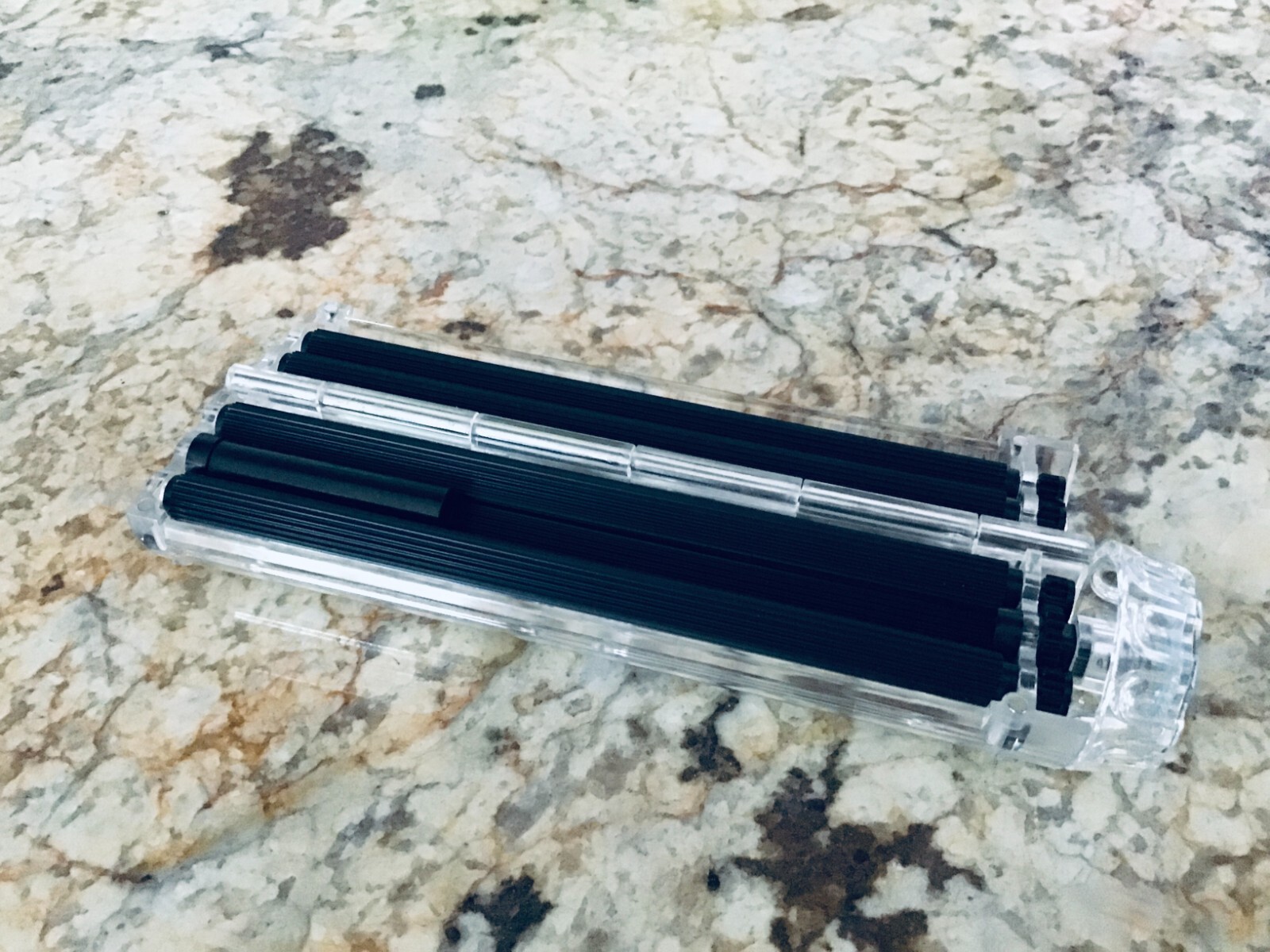 King Size Cigarette Roller-Easy Manual Cigarette Rolling Machine- Color BLACK