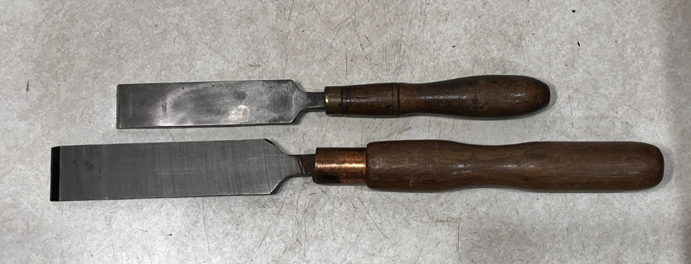 Lot of 2 Vintage 1-11/16" and 1-3/8" Unbranded Tang Woodworking Chisels Large