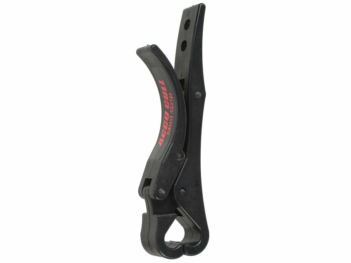 Accu Cull Mini Grip Lip Grip for Puncture-less fish weighing - used with scales