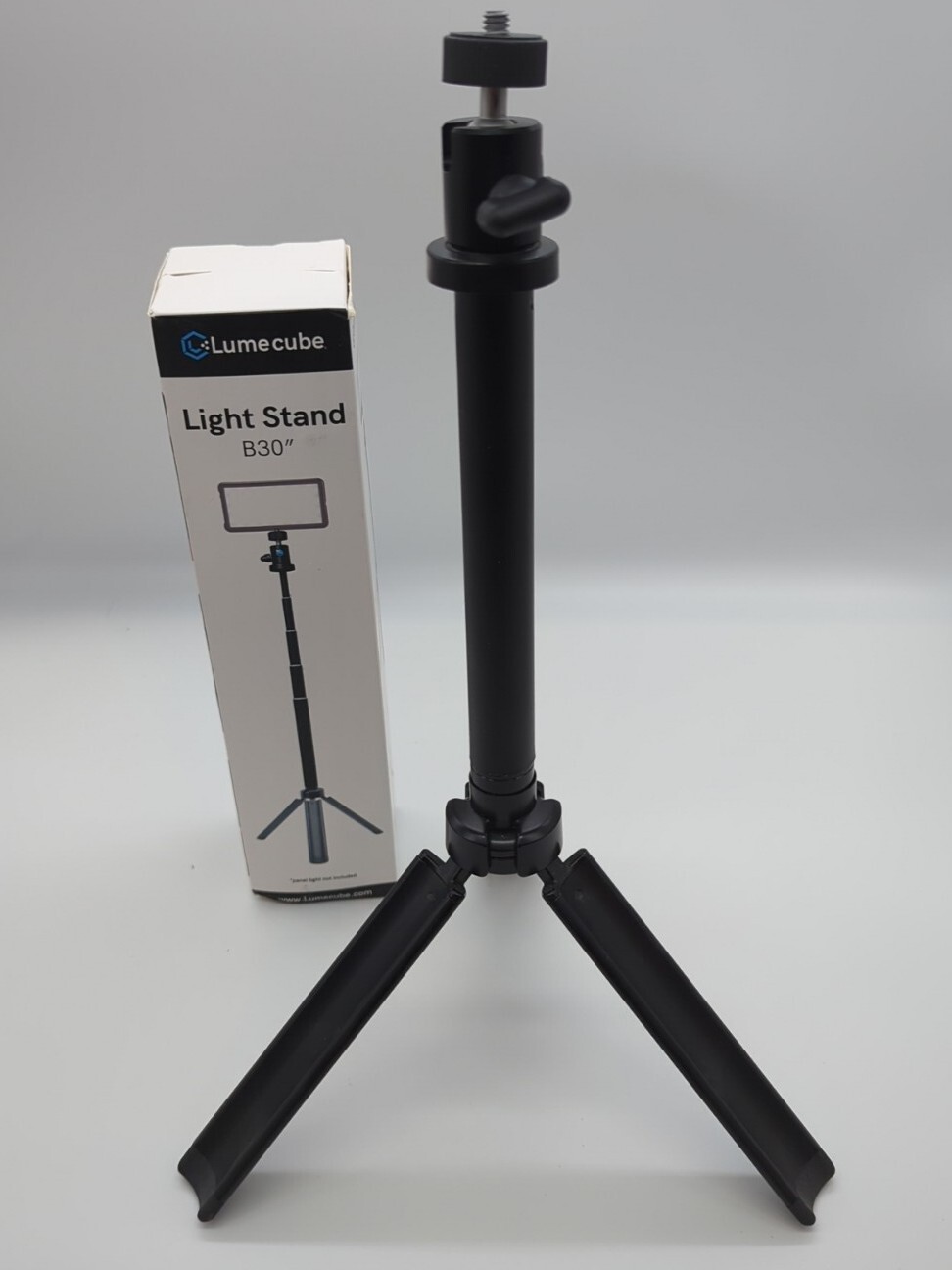 Lume Cube broadcast lighting stand