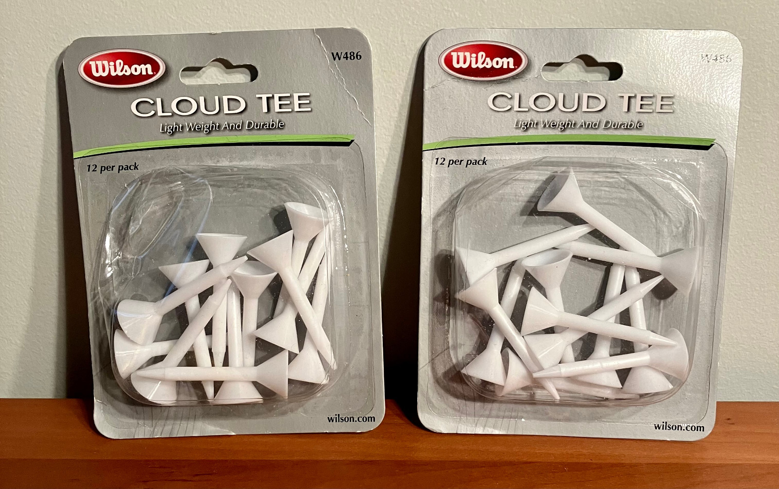 24 (2 Dozen) Wilson "Cloud" Plastic Cup Golf Tees Lot