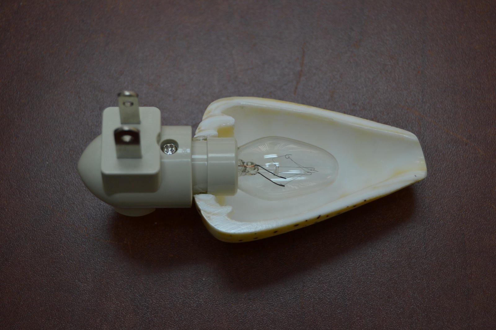 ABBREVIATED CONE SEA SHELL NIGHT LIGHT BATHROOM KITCHEN #7250