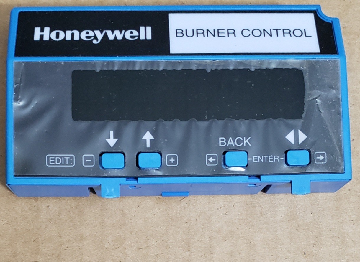 Surplus *NEW* Honeywell S7800A1001 / S7800A 1001 Burner Control Keyboard H1N