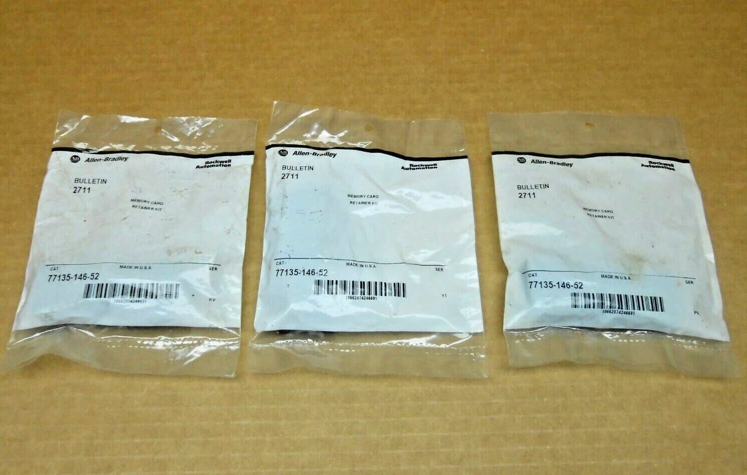 LOT OF 3 NIB ALLEN BRADLEY 77135-146-52 7713514652 RETAINER KIT 2711 MEMORY CARD