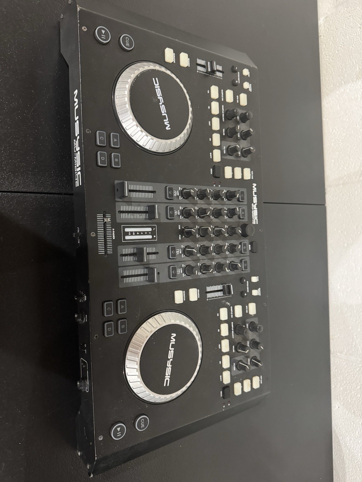 Musysic MU-MID14C Professional DJ Controller