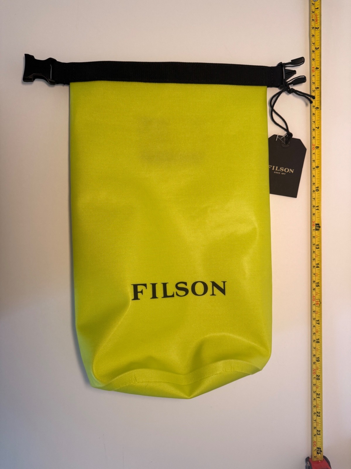 Filson Small Dry Bag in Laser Green