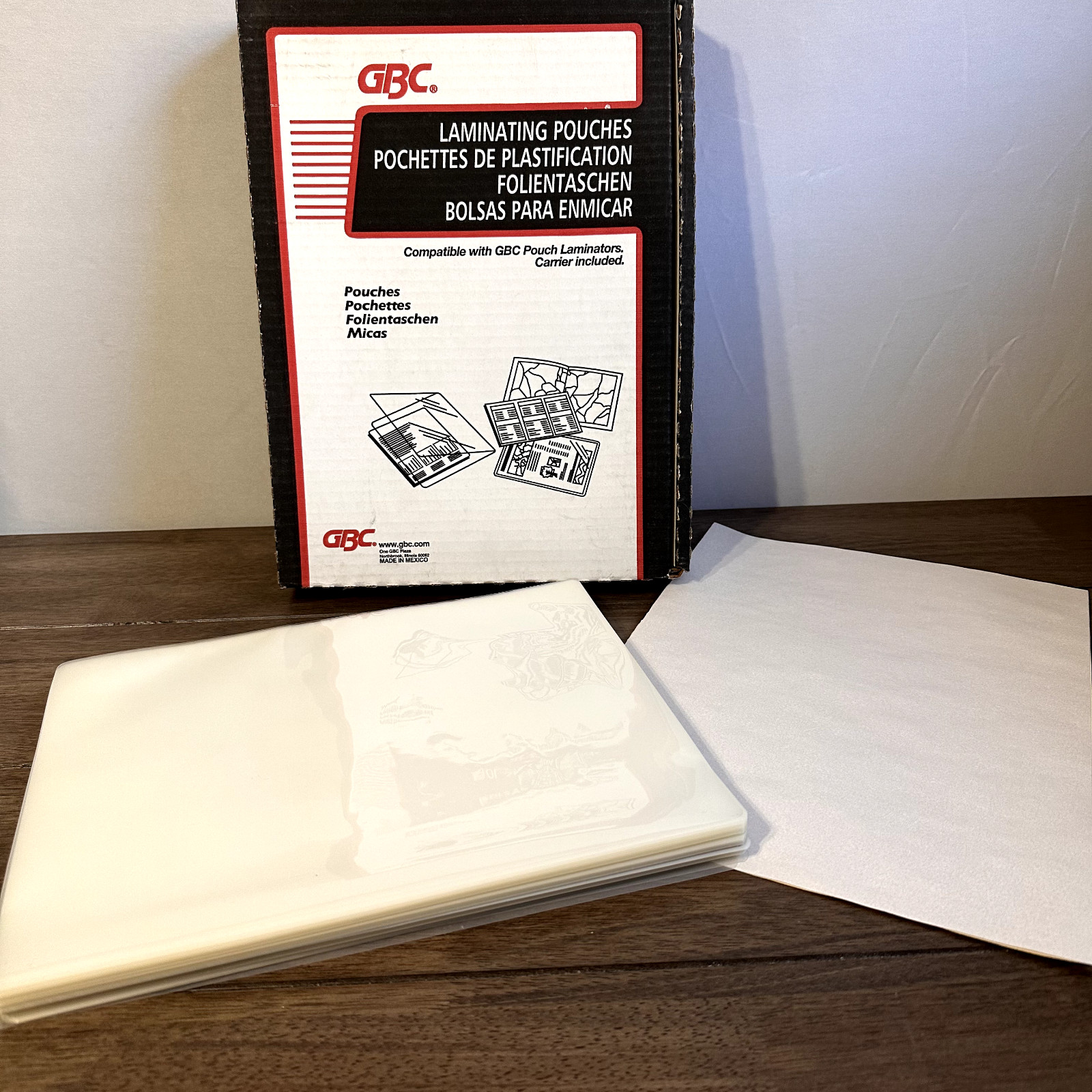 GBC 3200586 9” x 11-1/2” 3 MIL Letter Size Laminating Pouches Box of 100