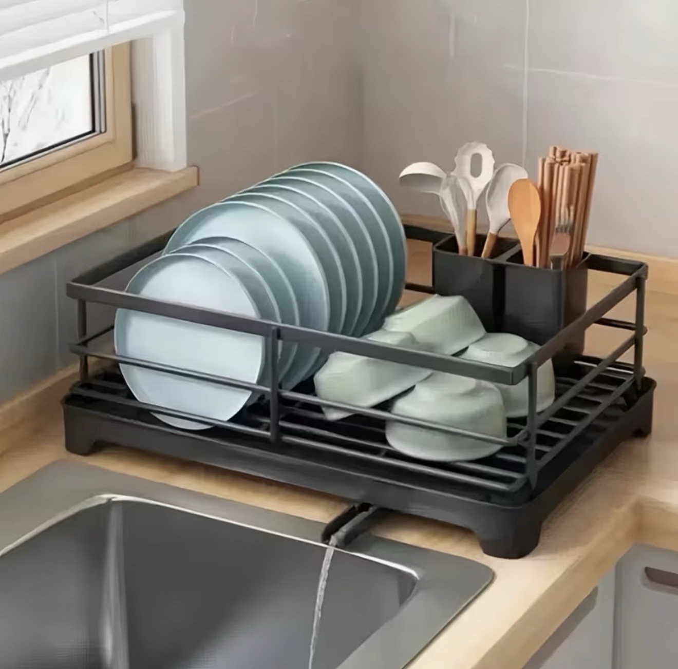 Dish Drainer Rack with Drip Tray, Sink Dish Drainer with Drainage Spout, Stainle
