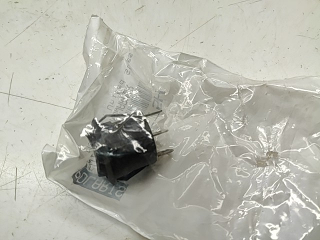 Hand Warm Switch - 2000 Polaris NOS