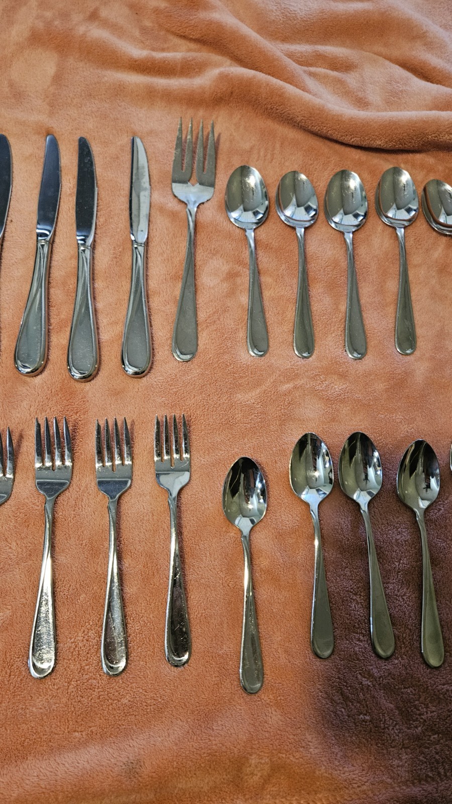 Place Settings Oneida SOAR Stainless Glossy 30 Total Pieces