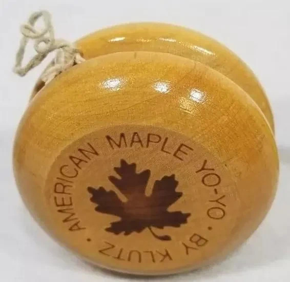 Vintage American MAPLE Wood Promo YO-YO Promotional Vintage Antique Sales Toy