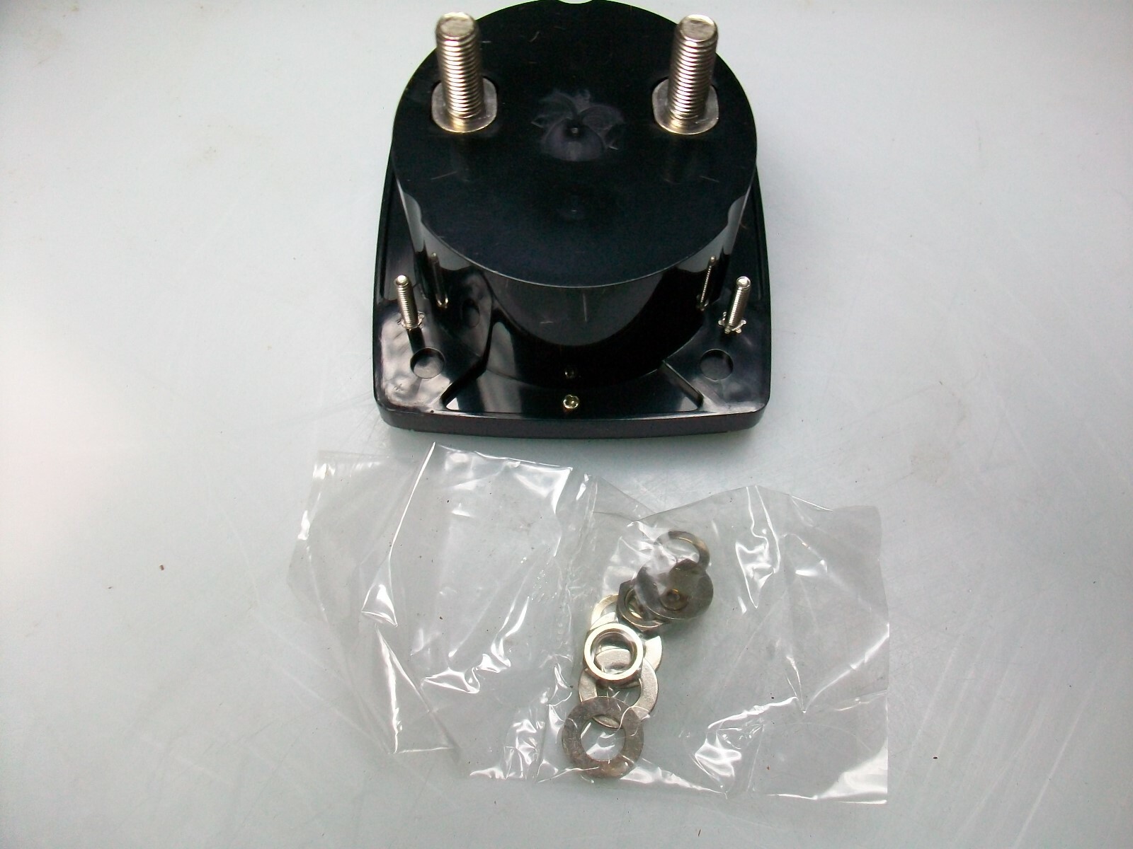 100-0-100 Dc. Ma. 2 1/2"SQUARE PANEL METER