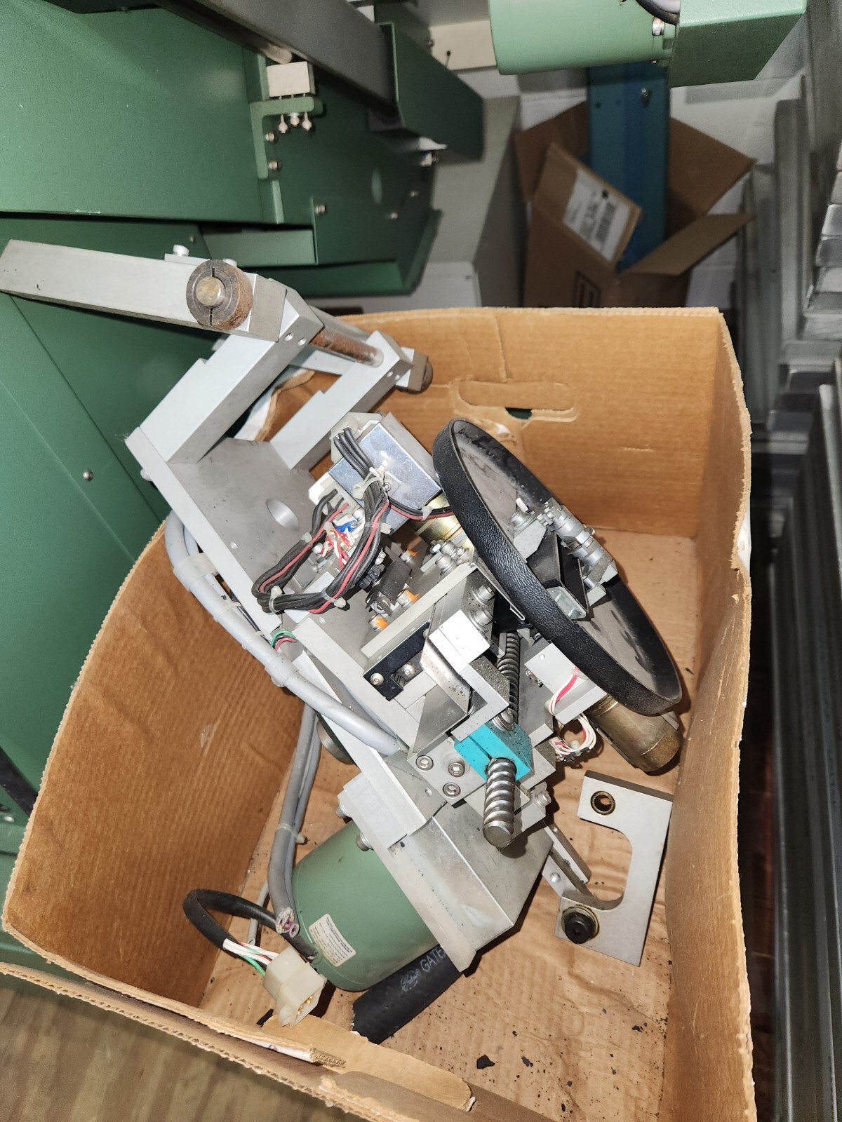 Contact Systems - Versatec CS-400C PCB Component Locator Cut/Clinch Machine