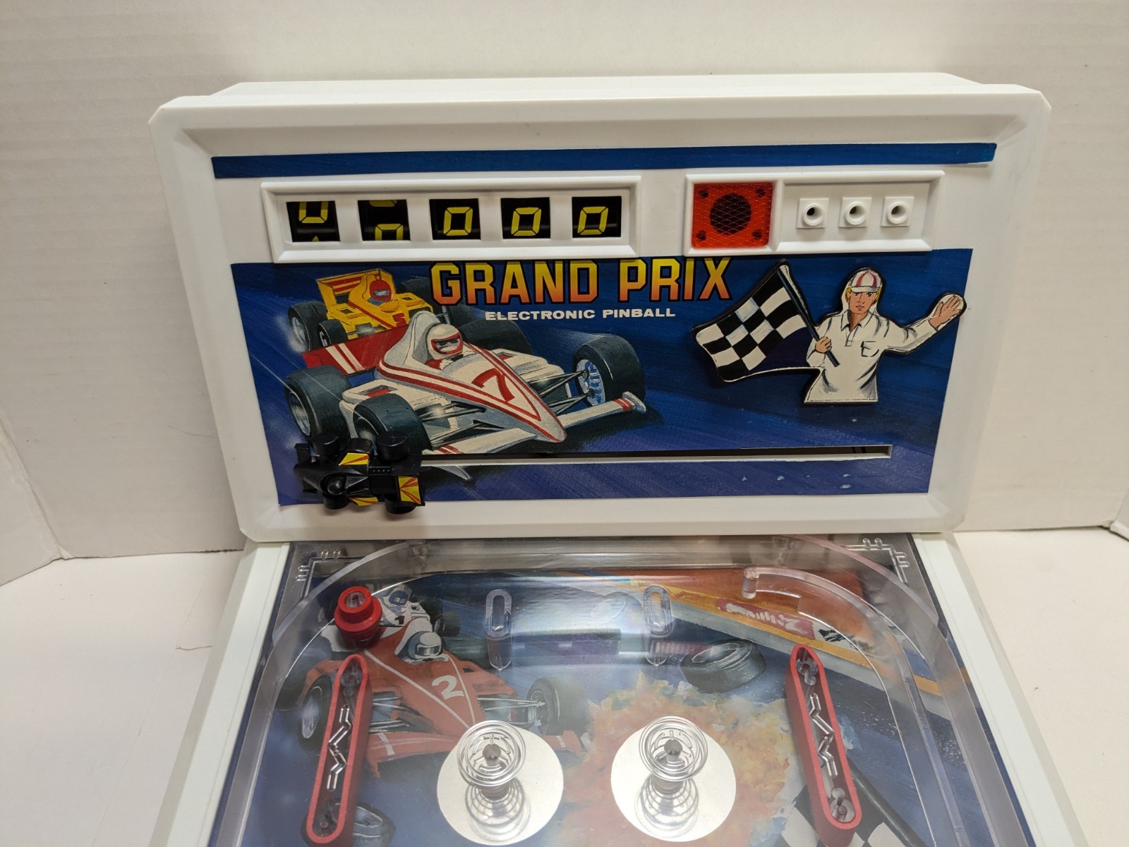 Crash Bandicoot CTR Team Racing Electronic Pinball Machine Tabletop Game
