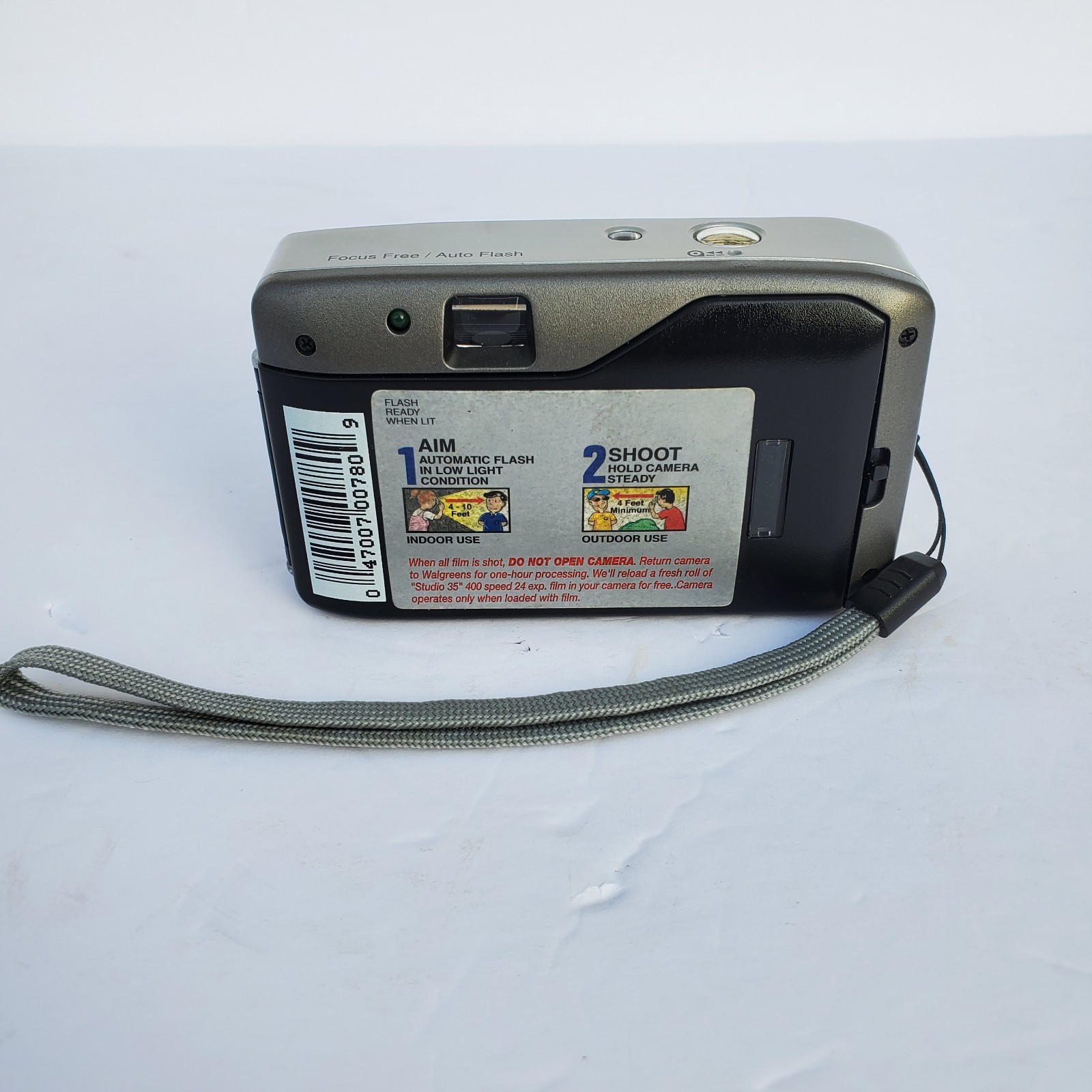 Walgreens Studio 35 Motorized 35mm Point & Shoot Film Camera Flash Silver/Black