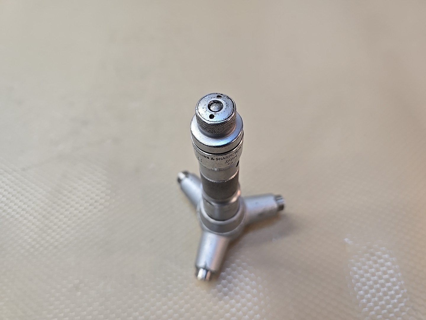 Brown & Sharpe No. 281 Internal Bore Micrometer Range 3.200"- 3.600” Holtest