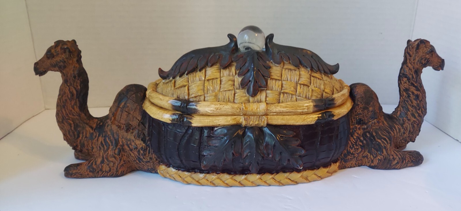 DOUBLE CAMEL TRINKET DISH RESIN 1 FOOT ACROSS