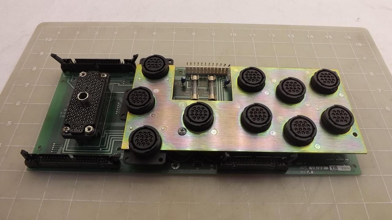 ADEPT TECHNOLOGY 20310-42100 INTERFACE BOARD T28221