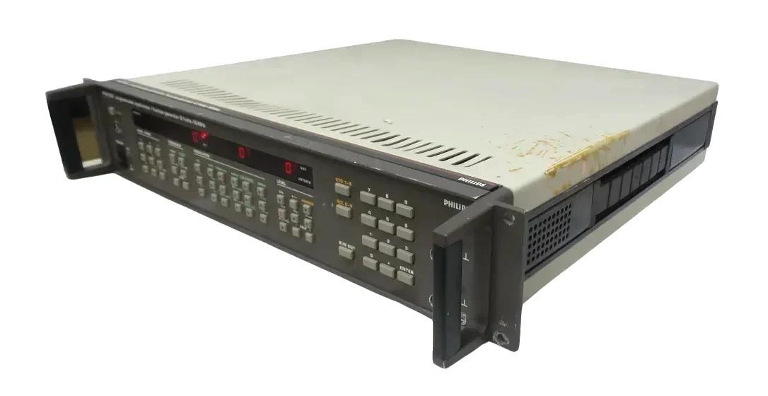 Philips PM5193 Programmable Synthesizer/Function Generator - Free Shipping
