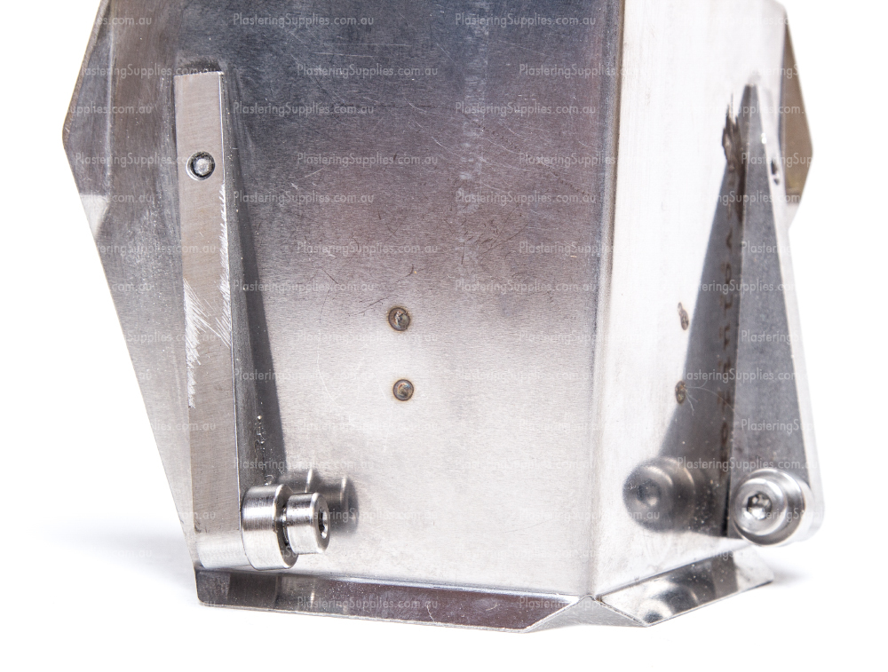 Revolution Tools 2.5" Angle Corner Flusher