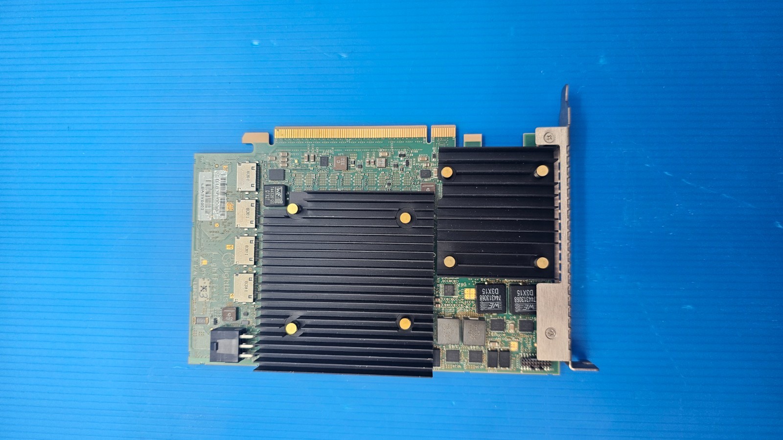 Lightbits LBASY0002 Server Raid Controller