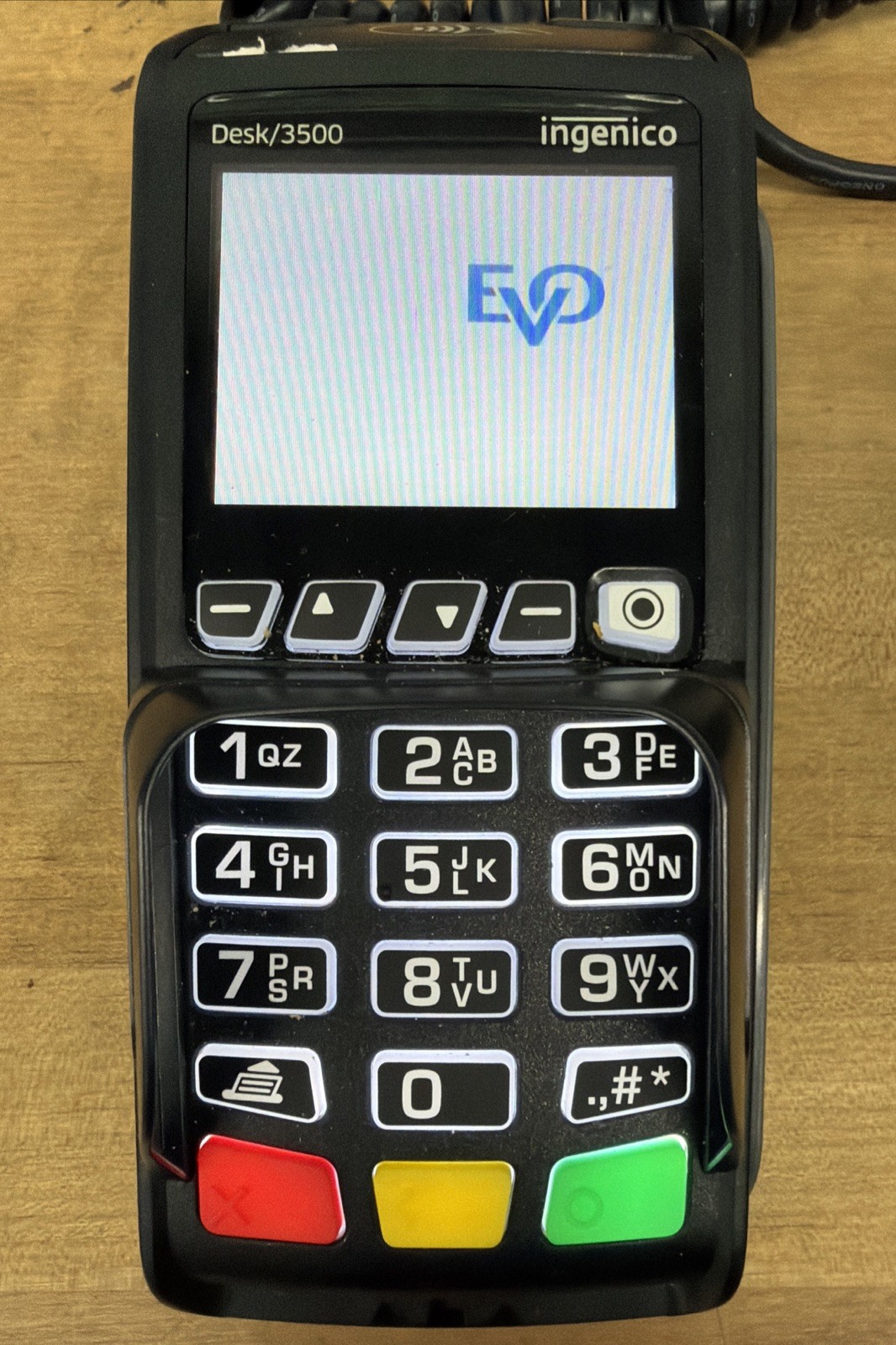 **READ**Ingenico Desk 3500 - Countertop terminal** Merchant Services Required**
