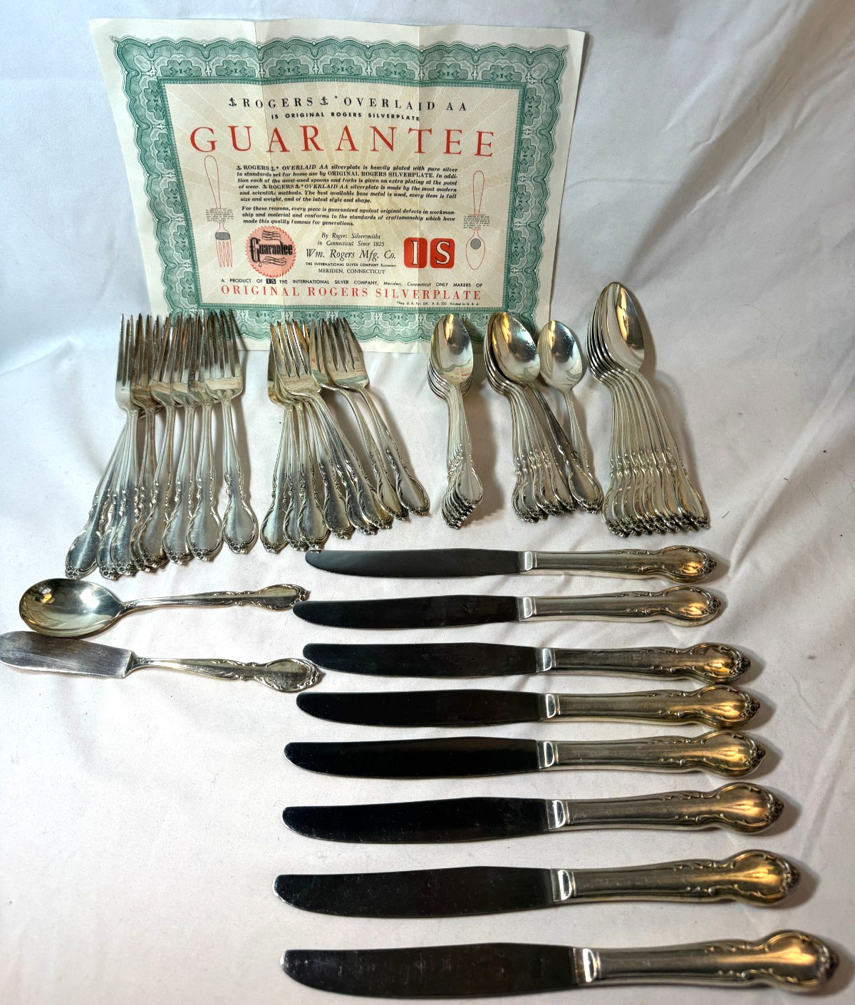 50 PC VTG ROGERS SILVER PLATE MOONLIGHT SERVICE FOR 8 - FREE SHIP