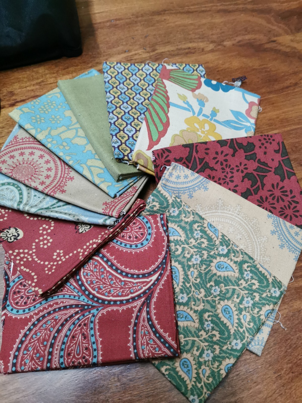 Fat Quarter Bundle:  Sierra Collection by Anna Griffin