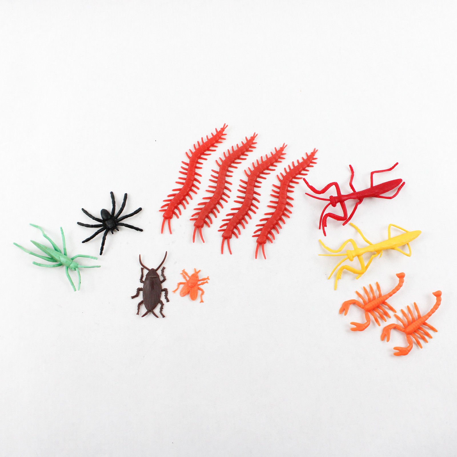 Lot of 12 Plastic Bugs Toys Assorted Colors Party Favors Educational