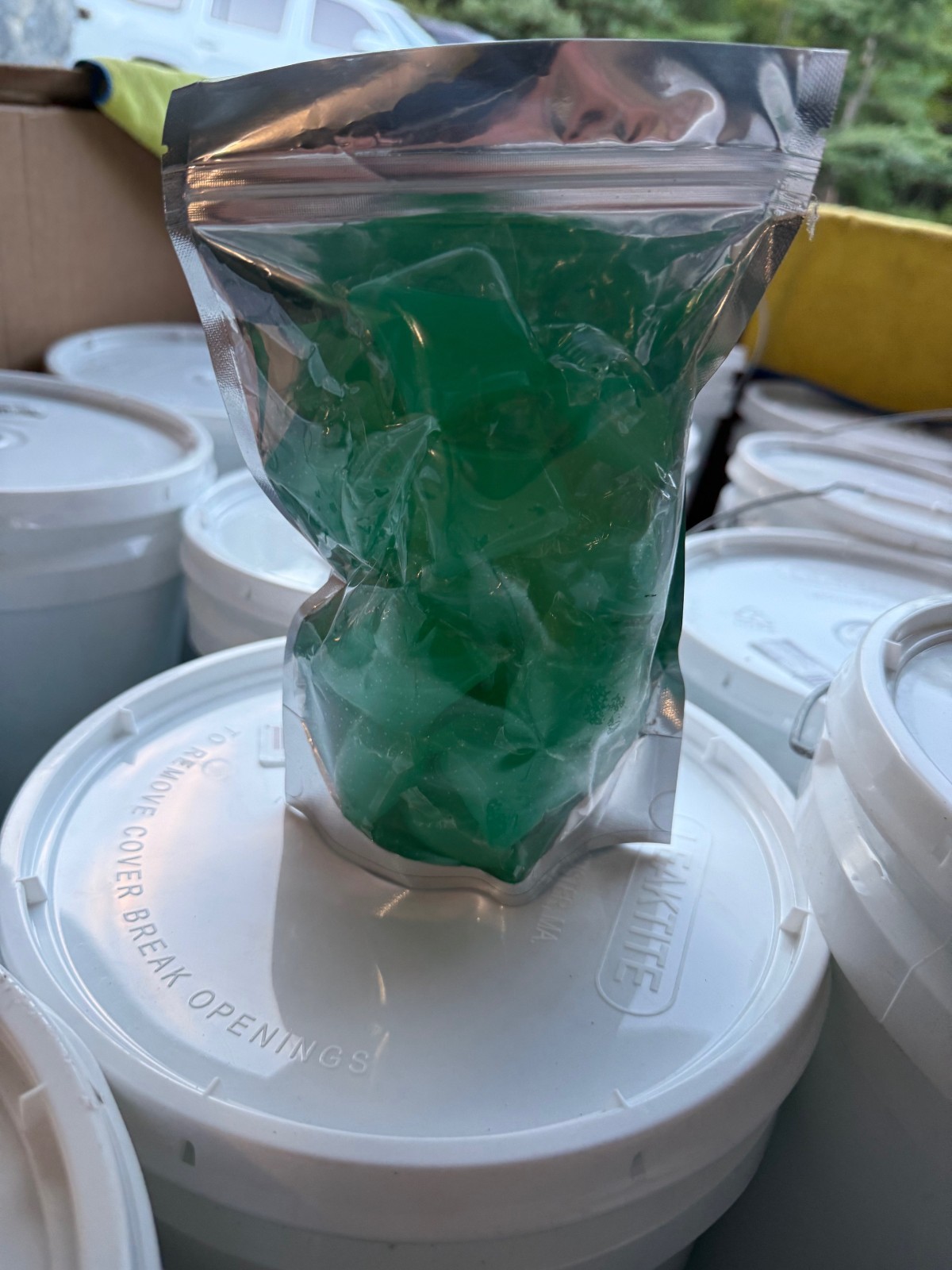 Bulk bag of Gain Detergent Laundry pods/pacs approx 300 ct