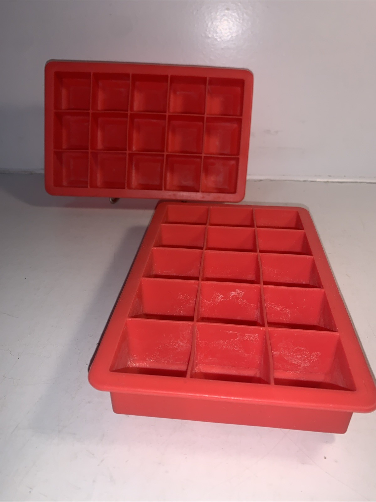 Pair of Red 15 Grid 1 3/8" Square Silicone Ice Cube Trays Candy Mold