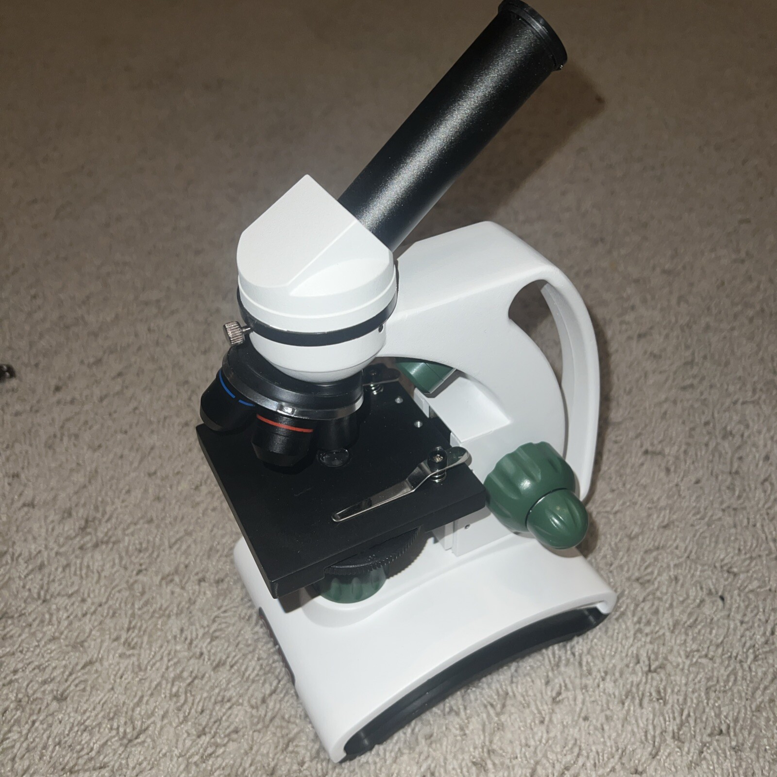 4B Omano Microscope OM117L No Eye Piece