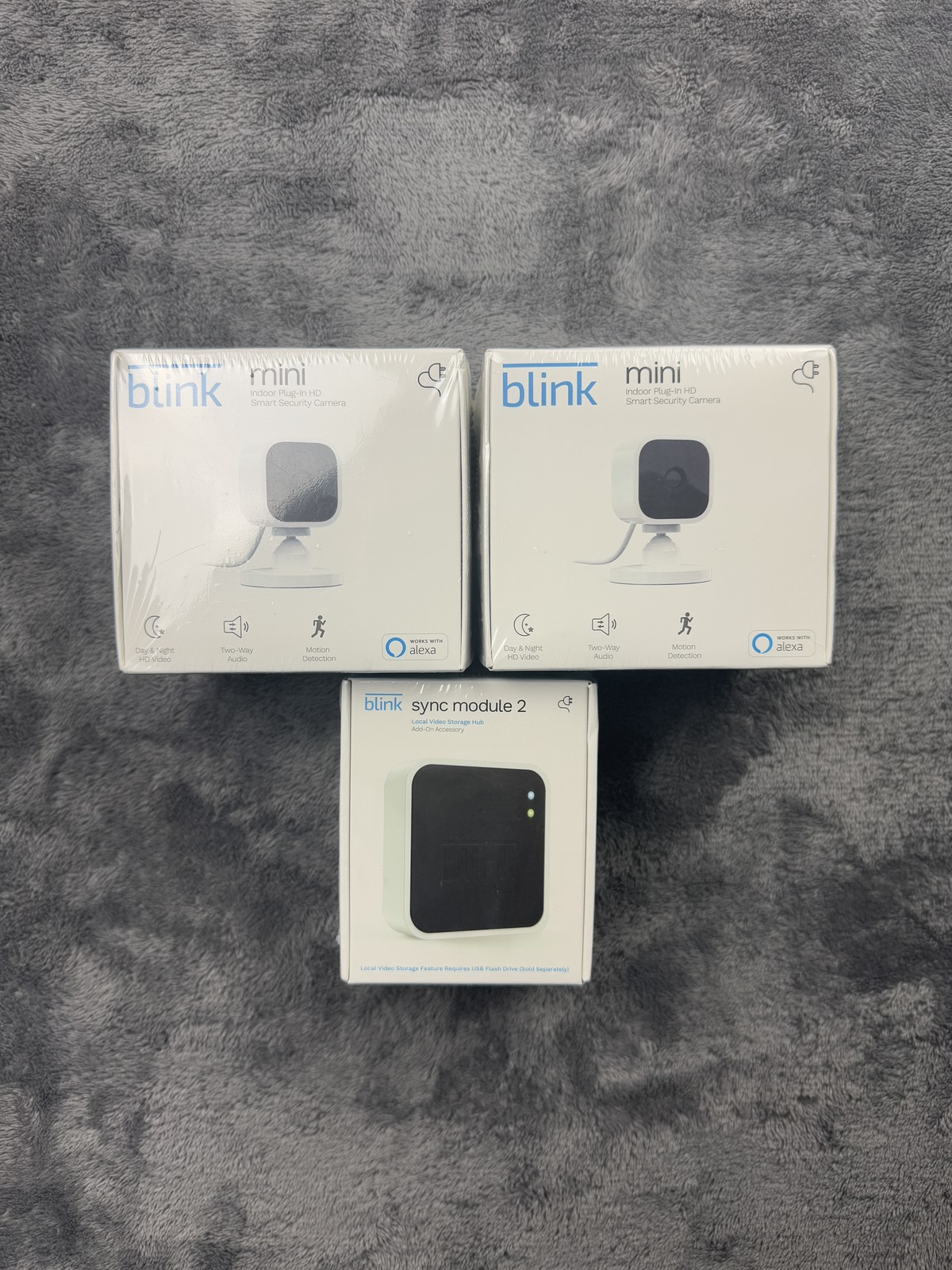 Blink Mini Indoor Security Camera 2 Pack + Sync Module 2 Alexa Two-Way Audio New