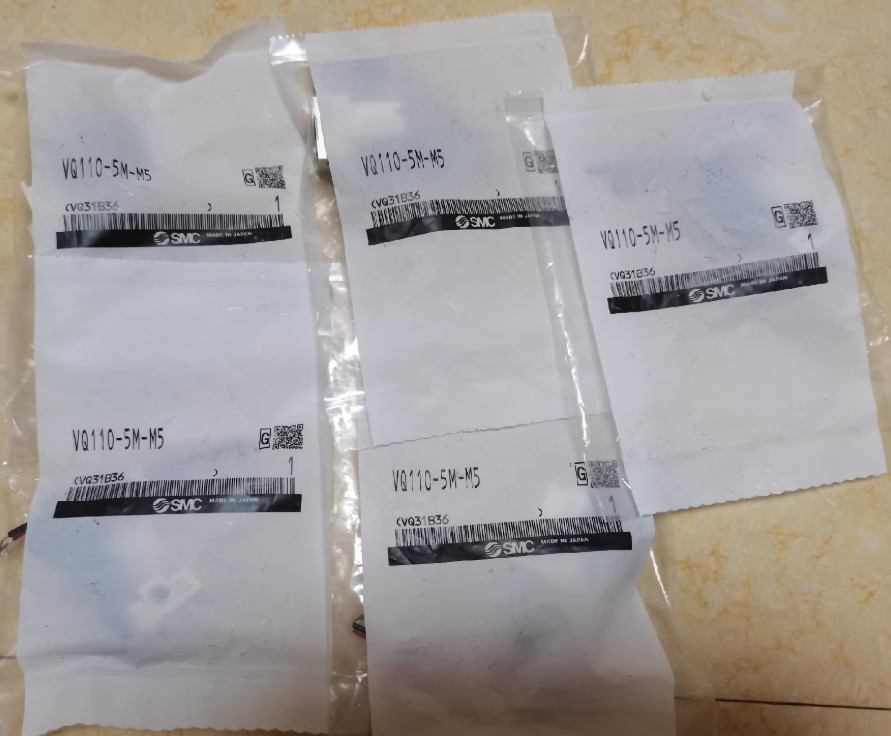 1PC NEW SMC Solenoid valve VQ110-5M-M5 #LL