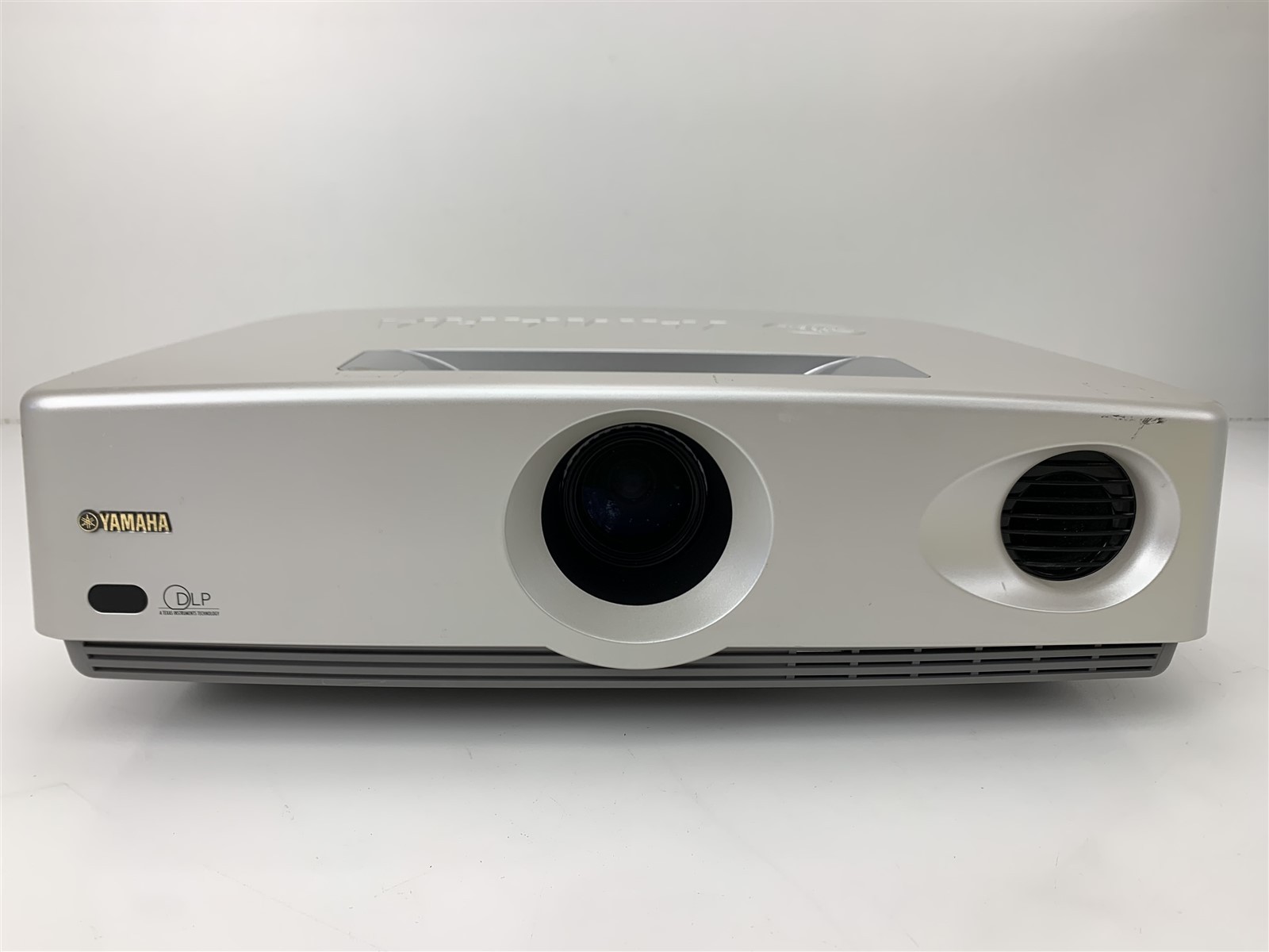 Yamaha DPX-1 Digital Cinema Projector