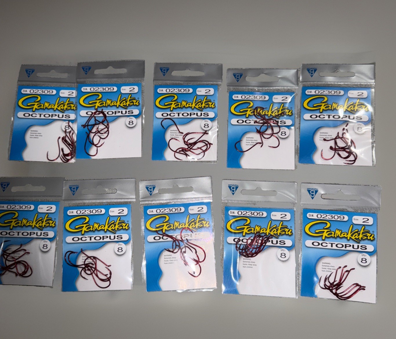 Lot Of 10 - Gamakatsu Octopus Fishing Hooks Qty: 8 - Red Size 2 (02309)