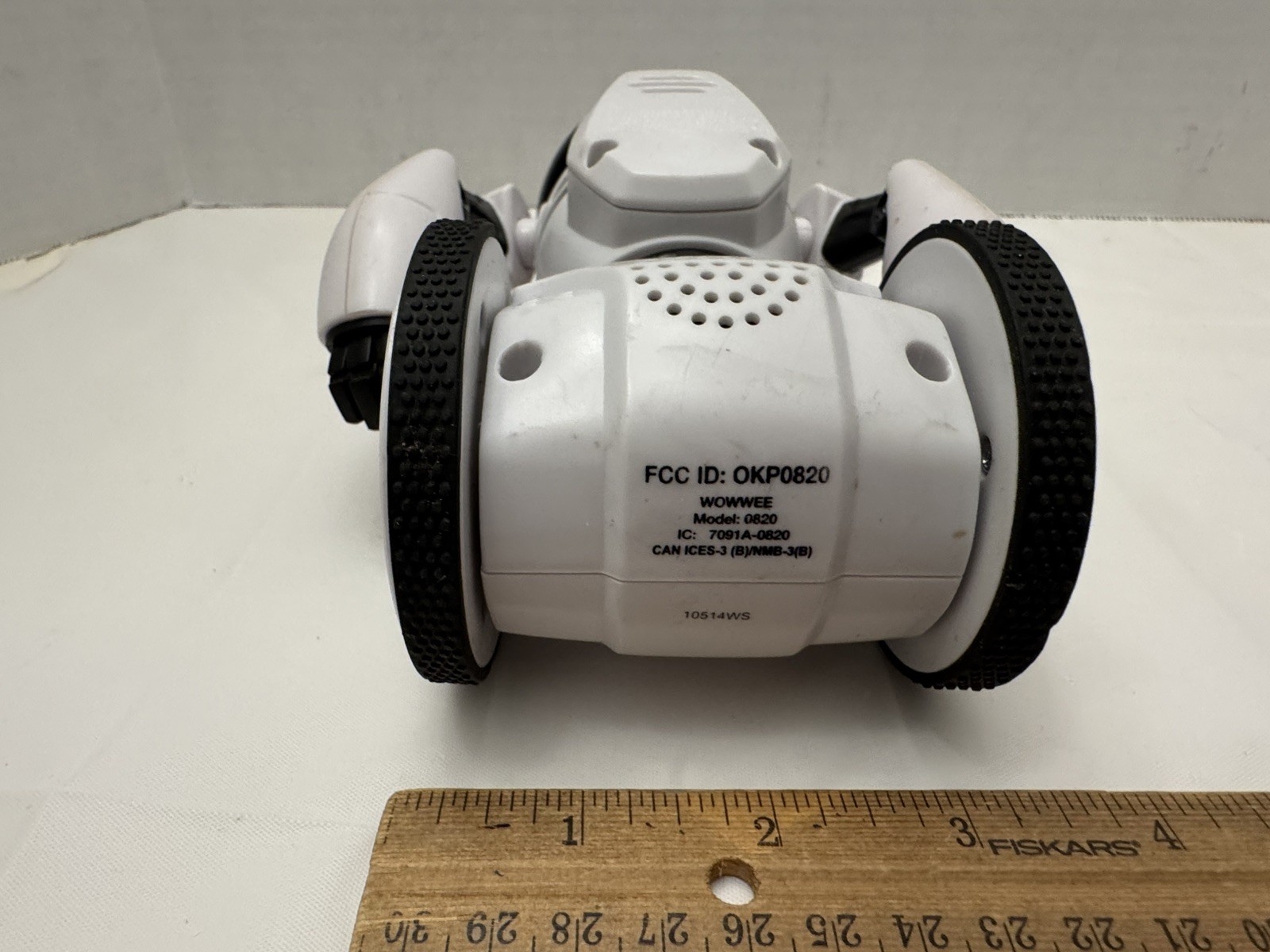 WowWee MiP White & Black Robot, Self Balancing Tested & Working!