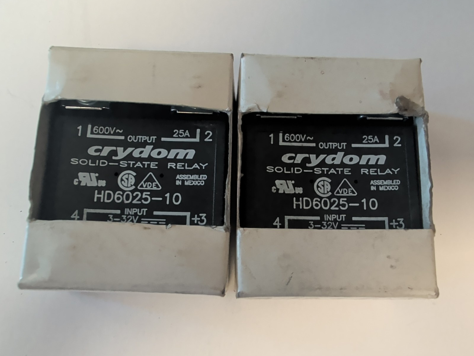 CRYDOM SOLID STATE RELAY HD6025-10 25A - NEW - LOT OF 2
