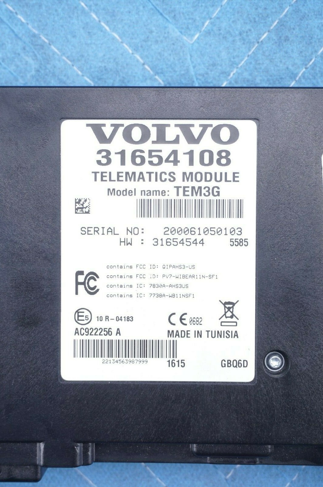 Volvo XC60 Telematics Module 31654108 OEM