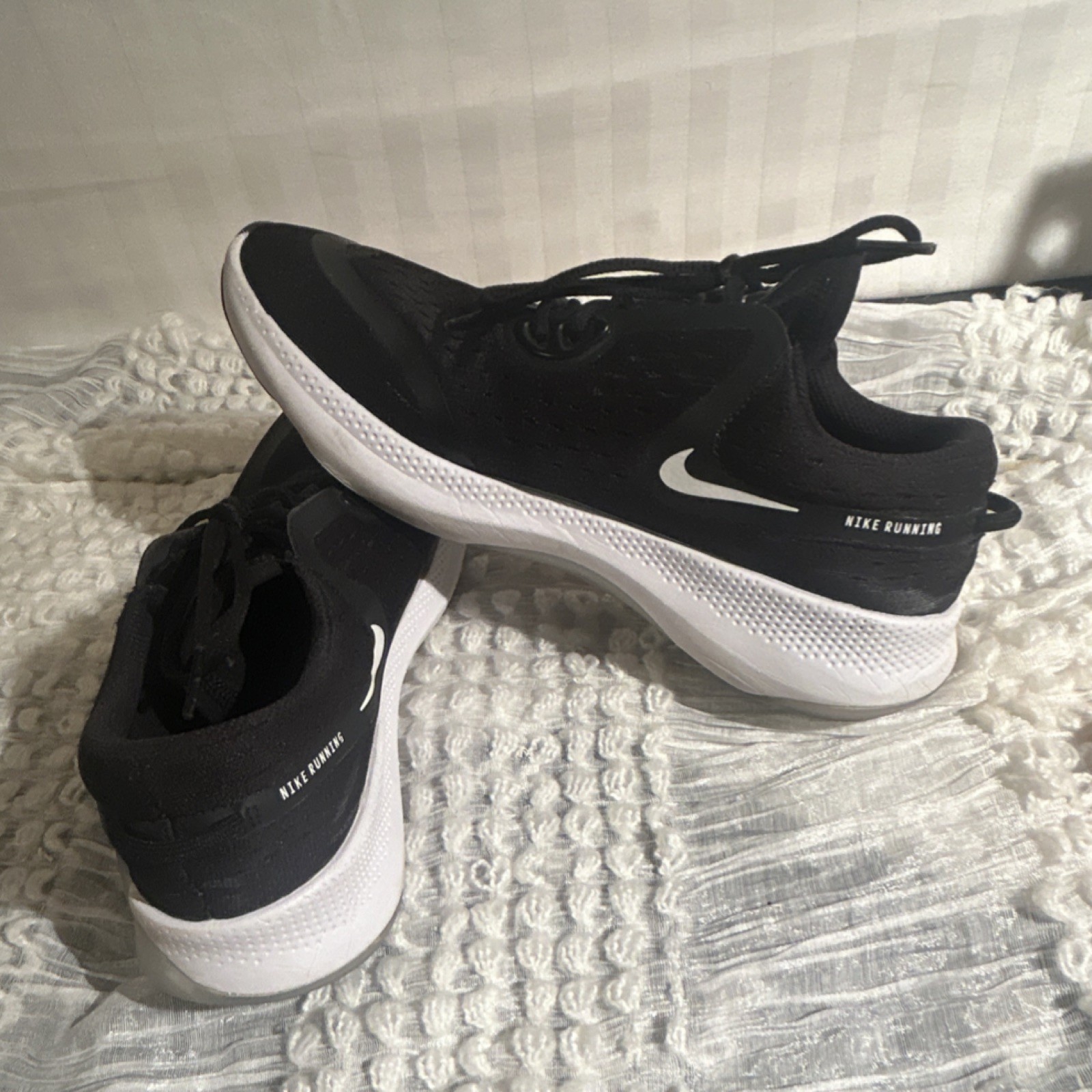 Nike Joyride Run Men's Black White Mesh Running Shoes Lightweight Cushioned