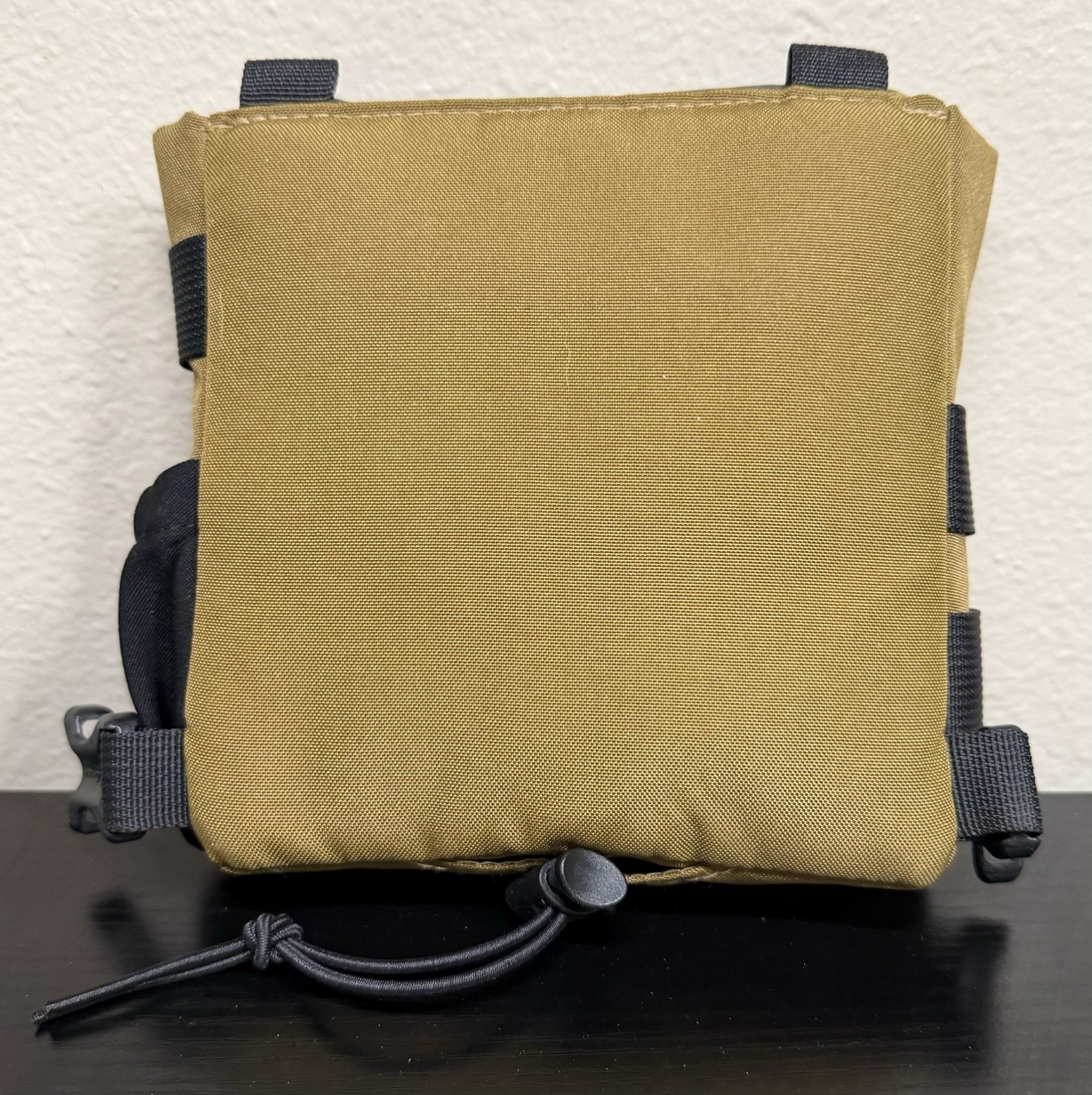 Leupold GO AFIELD Binocular Case Shadow, Tan/Gray, Small