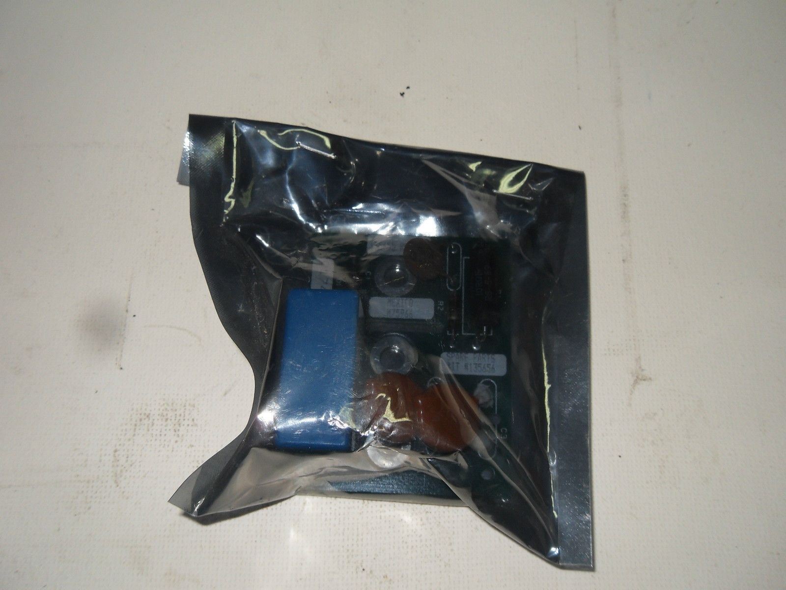Allen-Bradley 135655 Printed Circuit Board Snubber Board Assembly