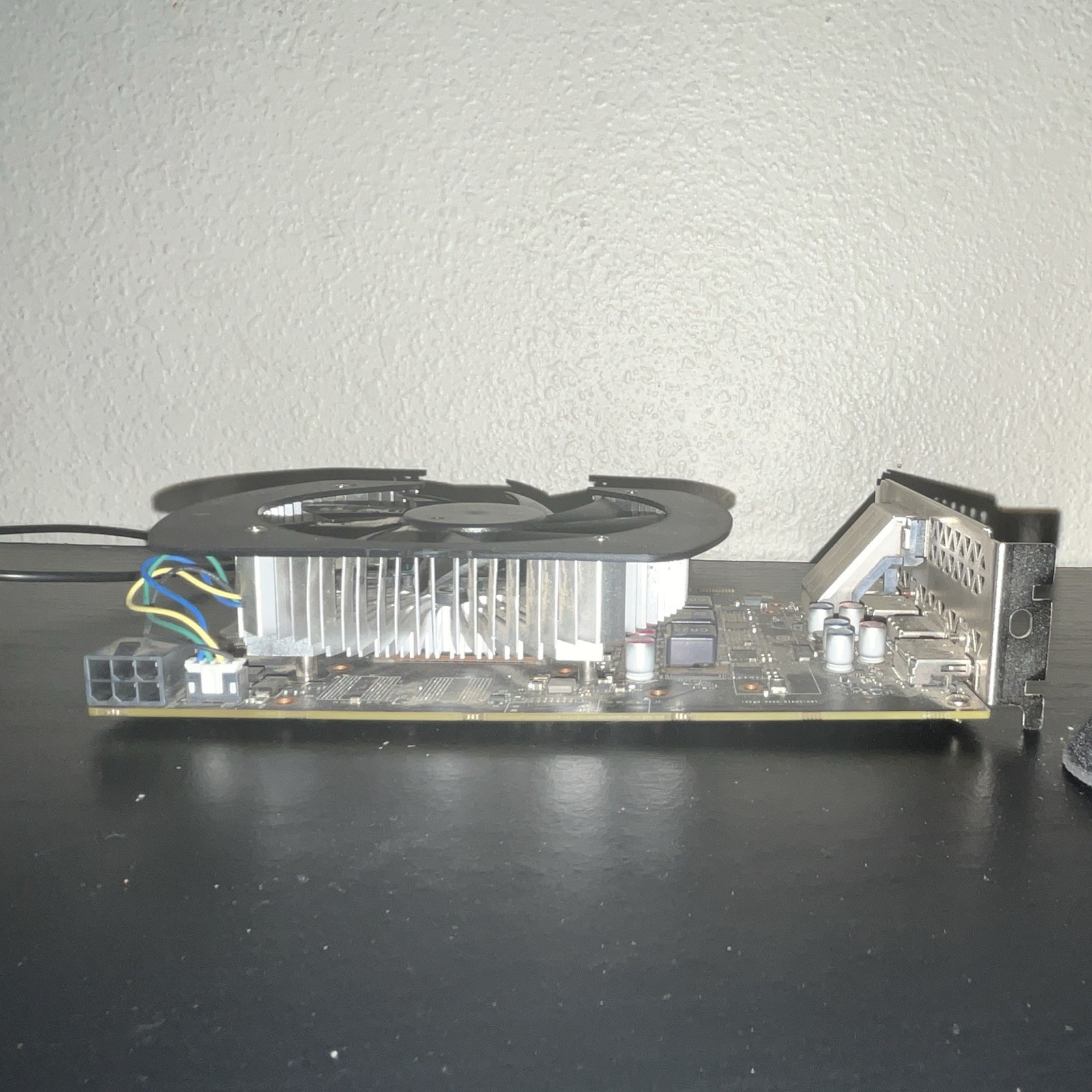 NVIDIA GeForce GTX 1060 3gb ddr5 vram