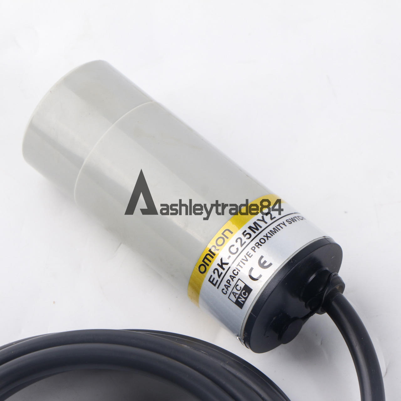 OMRON-E2K-C25MY2 Proximity Switch NEW