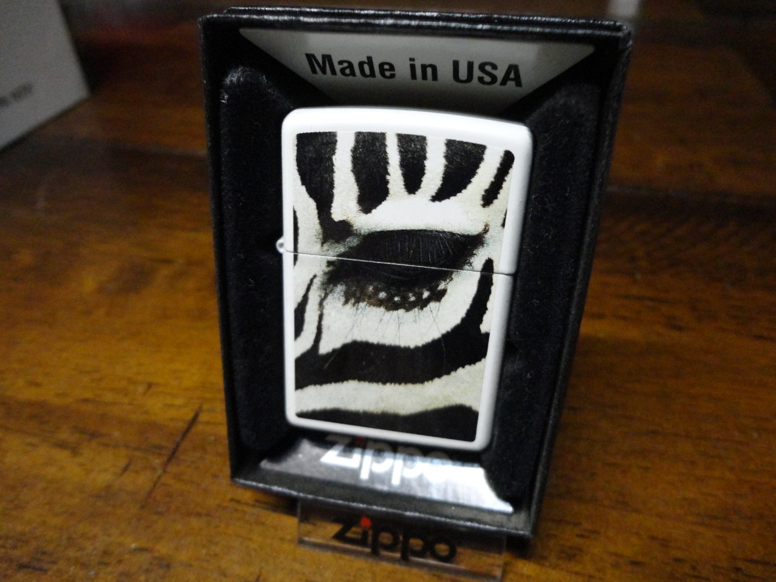ZEBRA EYE ZIPPO LIGHTER MINT IN BOX 2015