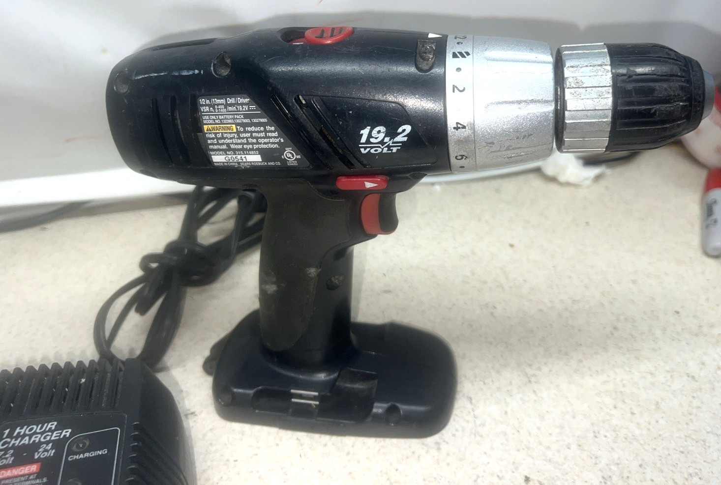 Craftsman 19.2V Wireless Speed Drill Driver, Battery & Charger